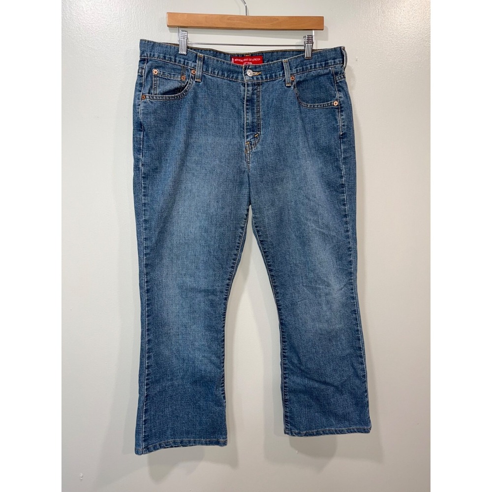 Levi's 515 Women's 16 M Medium Low Rise Nouveau Boot Cut Denim Blue Jeans